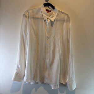 Women’s White Dress Shirt - Lightweight Button-Up